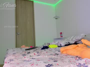 girl cam all day halliee image #3455914