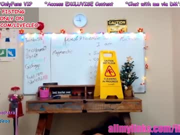 girl cam all day livecleo image #414956