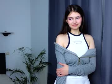 girl cam all day bella_cookie image #5811656