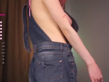 girl cam all day amandamedrano image #4467173