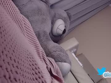 girl cam all day hollyextra image #339855