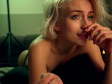 girl cam all day artmosphera image #7221044