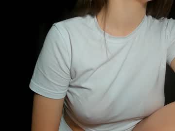 girl cam all day julia_dragon image #6449675