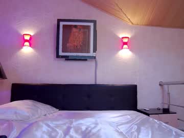 girl cam all day immature_babyy image #1270224