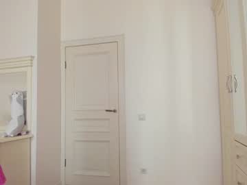 girl cam all day eleonora_linn image #2834401