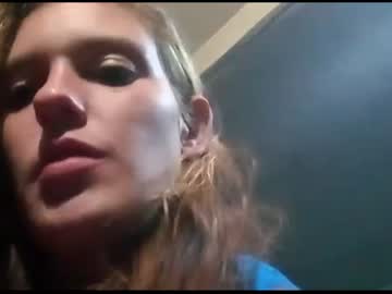 Cam for pregnant_milf21