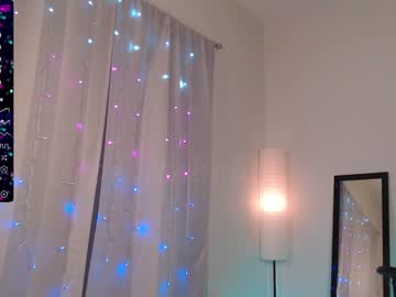 girl cam all day petitebrat image #4943831