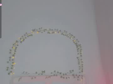 girl cam all day little_anitta image #8810191