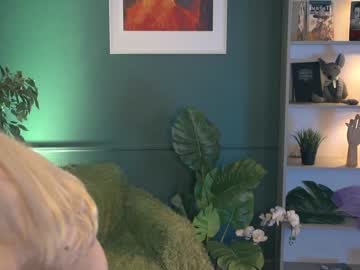 girl cam all day lolly_bella_ image #674108