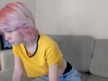 girl cam all day karinalin18 image #3679599