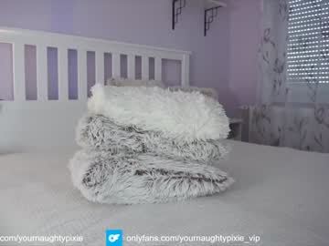 girl cam all day yournaughtypixie image #3043029