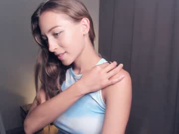 girl cam all day wave_of_happy_ image #5469374