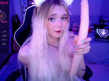 girl cam all day _b_a_n_s_h_e_e_ image #4392960
