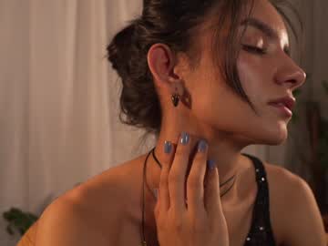 girl cam all day urcutelinda image #7142332