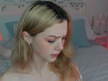 girl cam all day little_anitta image #8727521