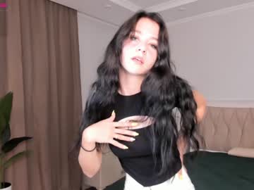 girl cam all day _glassofwater_ image #5369567
