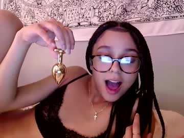 girl cam all day laylaaluvs image #9127373