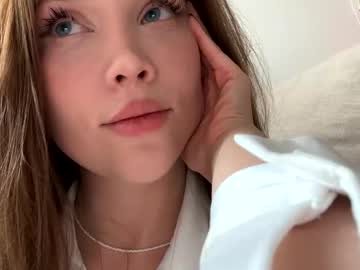 girl cam all day bitter_moon image #8597001