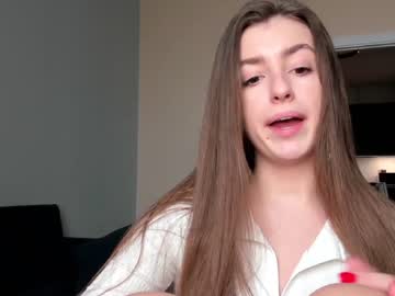 girl cam all day coy_amina_ image #3616375