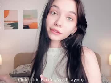 girl cam all day riskyproject image #9638958
