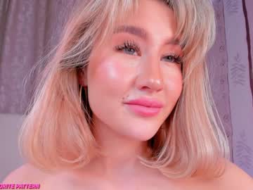 girl cam all day ginthebottle image #2982594