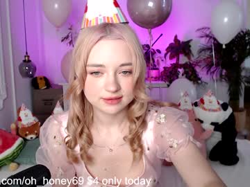 girl cam all day honey_devildoll image #882696