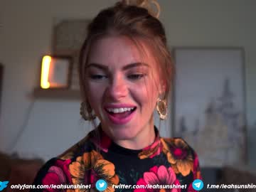 girl cam all day leahsunshine image #7044694