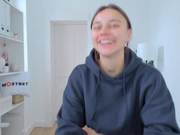 girl cam all day eleonora_linn_ image #7948237