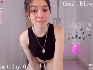 girl cam all day lily_ewing image #3042584