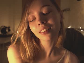 girl cam all day bibi_it_is image #2322647