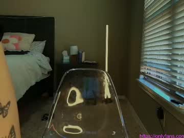 couple cam all day theonlymilf image #9104023
