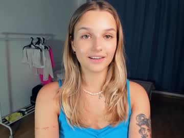 girl cam all day melissakissaa image #5067919