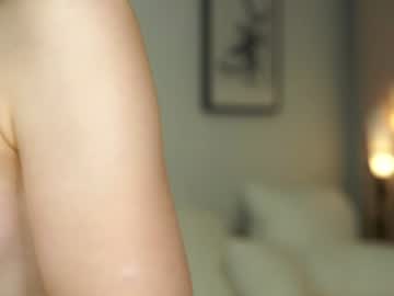 girl cam all day peek_in_my_window image #7589918