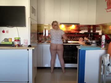 girl cam all day kiradivine image #4817490