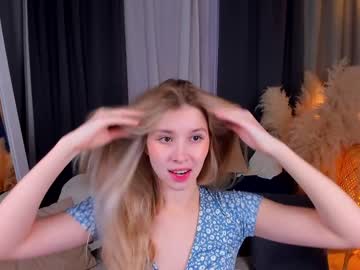 girl cam all day milablush image #5671973