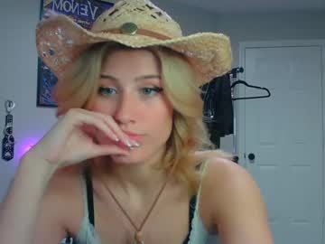 girl cam all day briadominick image #7236435
