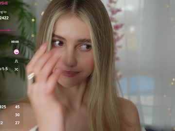 girl cam all day fluffy_angel image #8005602