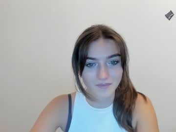 girl cam all day omiliver image #353547