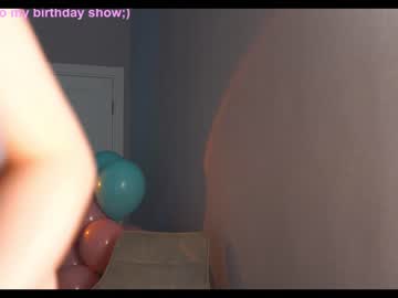 girl cam all day mona_elisa image #5213621