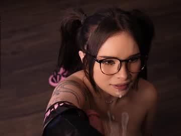 girl cam all day lau__1 image #7457041
