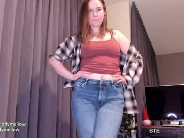girl cam all day in_tune image #5854029