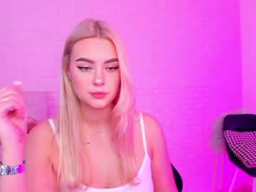 girl cam all day 8a8y_nura image #1463048