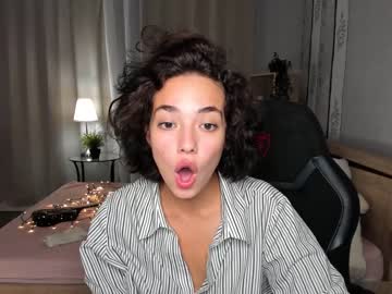 girl cam all day ella_flare image #2617005