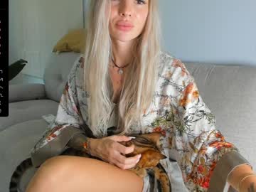 girl cam all day smurf19 image #7884302