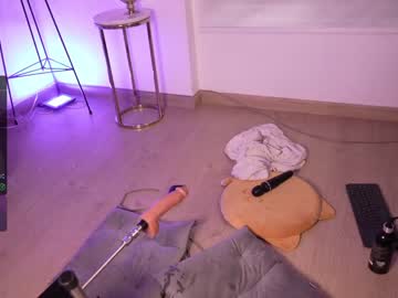 girl cam all day lau__1 image #6183046
