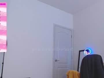 girl cam all day petitebrat image #4656284