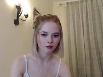 girl cam all day yvaine777 image #900151