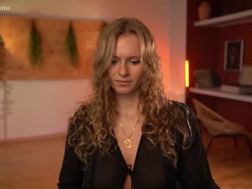 girl cam all day chillwithkira image #3190896
