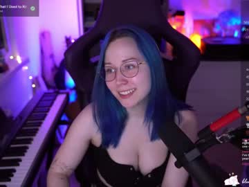 girl cam all day blue_mooncat image #5955211