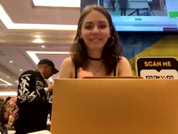 girl cam all day mayasings image #3456122